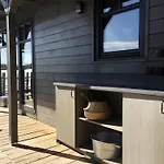 Bokodi Vendeg- Es Horgaszhaz Apartment Oroszlány